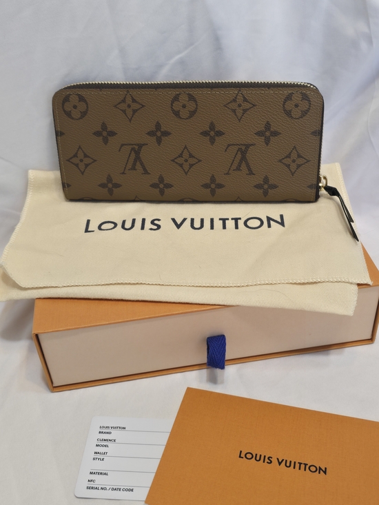 Louis Vuitton Accessories - Louis Vuitton Monogram Reverse Clemence Zip Wallet 🤎 NFC Microchipped